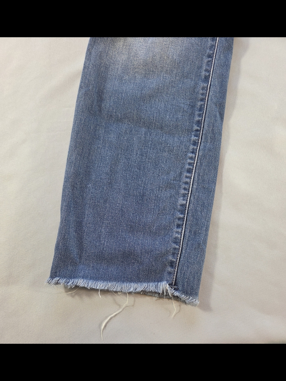 True Religion Sara Cigarette Jeans Womens 31 Distressed Slim Straight Light Wash - Picture 6 of 16